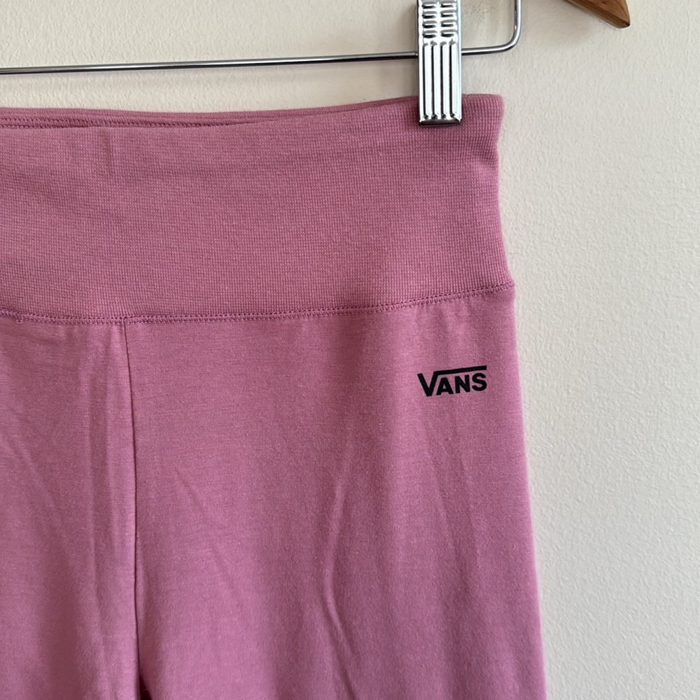 VANS criss cross leggings .  NWT